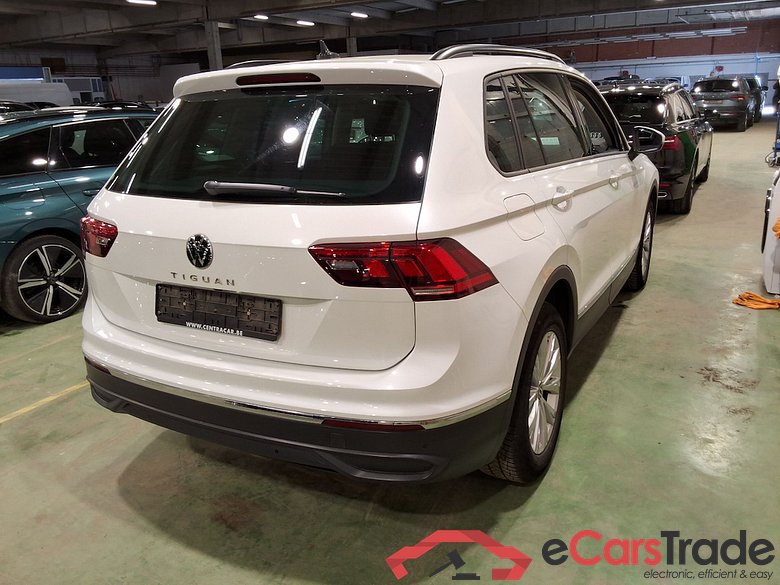 VOLKSWAGEN Tiguan 2.0 TDI 110KW LIFE DSG #4