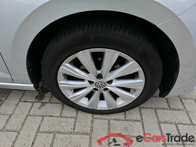 VOLKSWAGEN POLO 70 kW #6