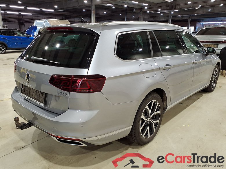 VOLKSWAGEN PASSAT VARIANT 2.0 TDI 90KW MSQ VARIANT ELEGANCE BUSINE #4