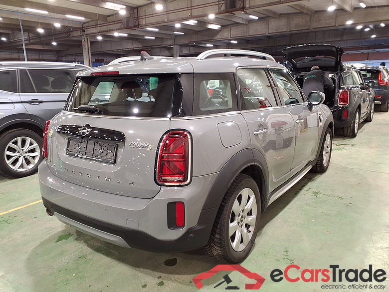 MINI COUNTRYMAN 1.5 COOPER S E 4WD AUTO #4