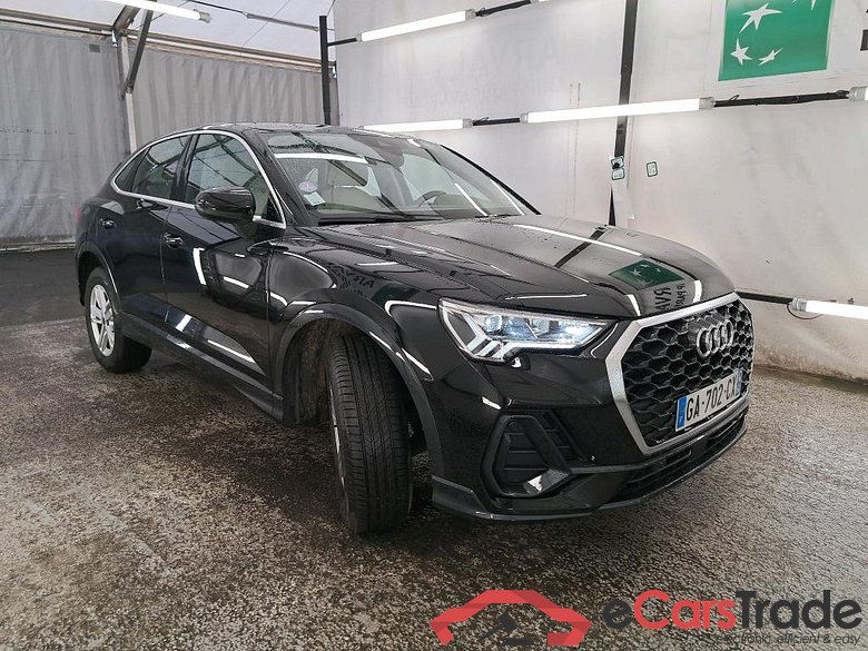 AUDI Q3 Sportback / 2019 / 5P / SUV 45 TFSI E 245 S TRONIC BUSINESS LINE #4