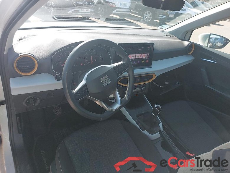 SEAT Arona / 2021 / 5P / todoterreno 1.0 TSI 81kW (110CV) Style XL(SP) #3