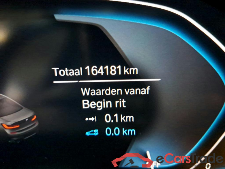 BMW - BMW 3 BERLINE 330e 292PK M Sport With Comfort Pack With Cognac Vernasca Heated Fr & Re Seats & Laser Lights & M Brakes & M Suspension & Driving Assistant Pack & Towing Hook   * HYBRID * #5