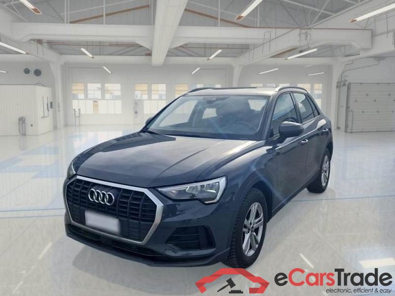 AUDI Q3 / 2018 / 5P / SUV 35 TDI S TRONIC BUSINESS