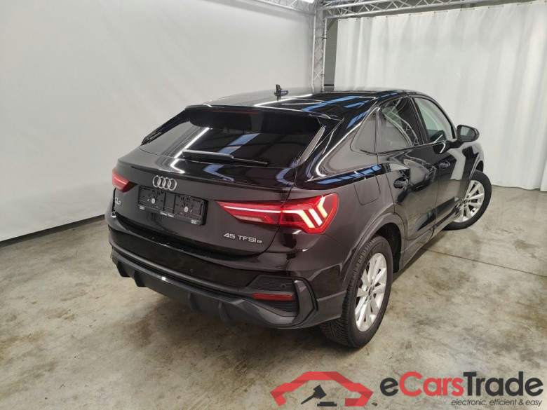 Audi Q3 Sportback 45 TFSI e S tronic Attraction 5d #2