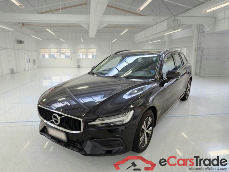 VOLVO V60 / 2018 / 5P / STATION WAGON D3 GEARTRONIC BUSINESS #1