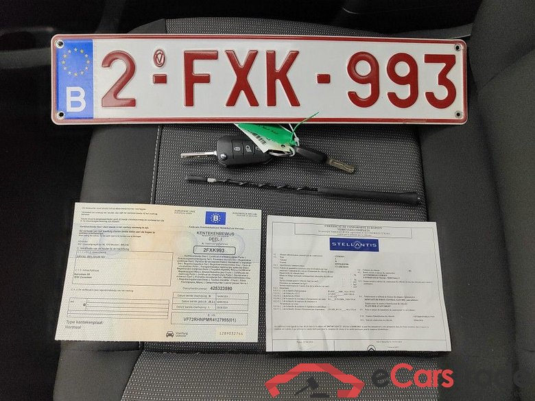 Citroën C3 Aircross 1.2 PureTech 110 S&S MAN PLUS 5d #4