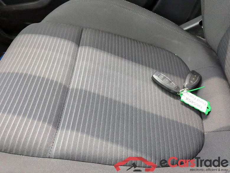 Ford Focus 1.0 EcoBo 125pk Titanium X Bus Wagon 5d #4