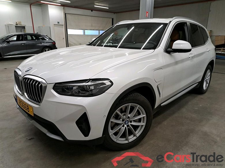 BMW - BMW X3 xDrive30e 292PK Pack Travel & Business With Heated Seats & Parking Assistant Plus & Pano Roof   * HYBRID * #1
