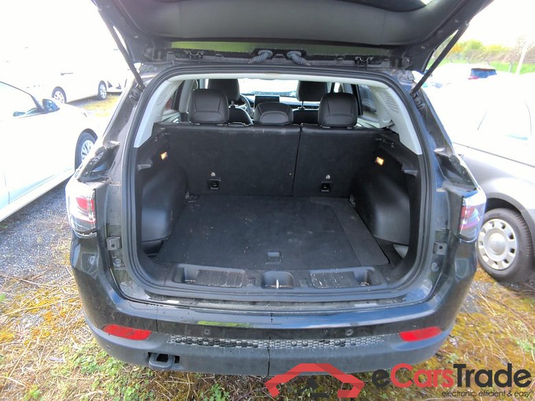 JEEP COMPASS 240 AT6 TRHK RSK #5