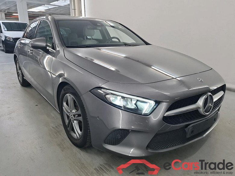 Mercedes A 180d Aut. LED-Xenon Widescreen Navi 1/2 Sport-Leather KeylessGo Camera Klima PDC ... #2