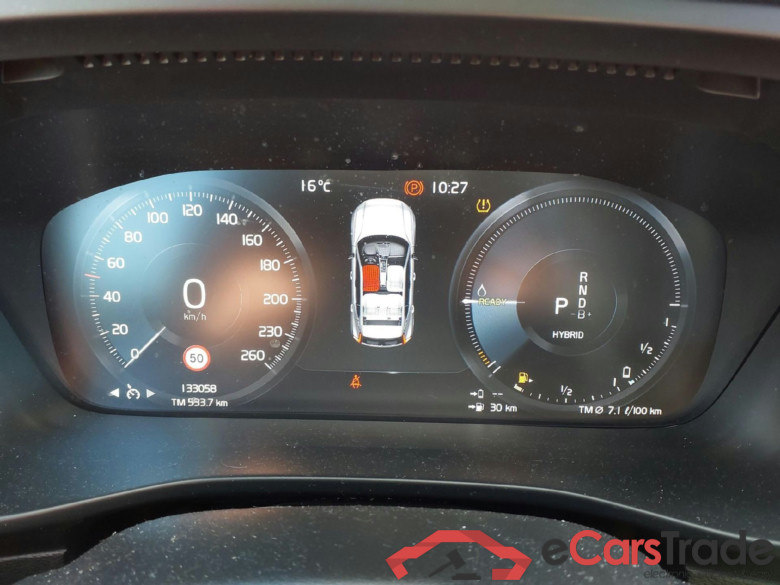VOLVO XC40 todoterreno 1.5 T4 Recharge PHEV Core Auto 210 CV 10 kWh #4