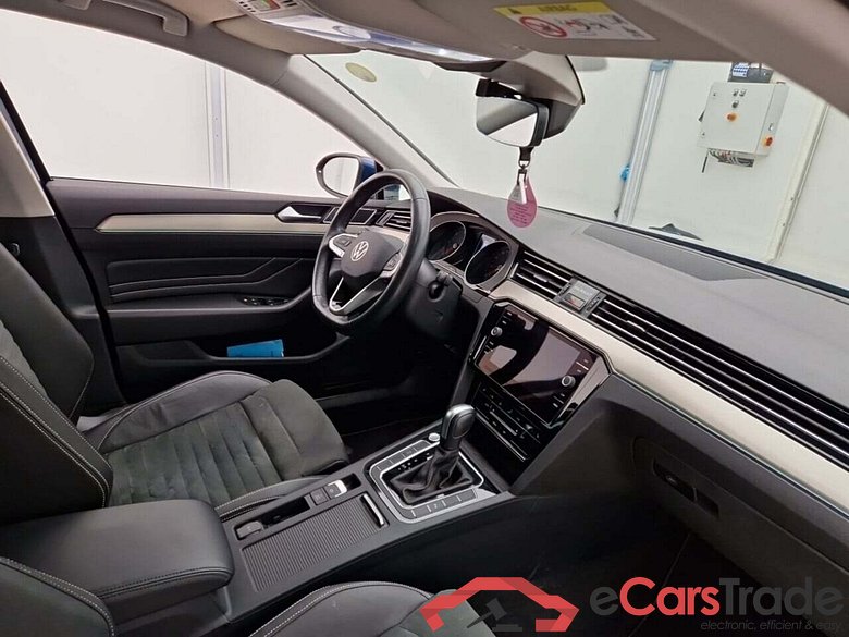 VOLSKWAGEN PASSAT VARIANT 2.0 TDI SCR DSG7 ELEGANCE BUSI #3