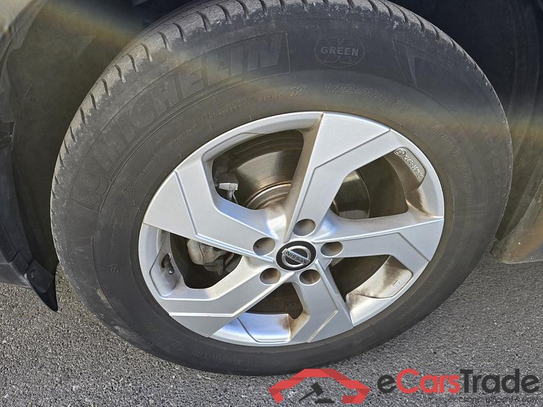 NISSAN Qashqai Qashqai 1.3 DIG-T AWD MHEV Tekna Plus Xtronic #3