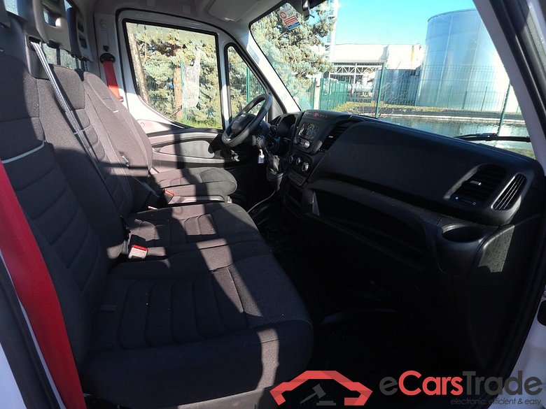Daily Porte Voiture 35S16H 3,0 160cv #5