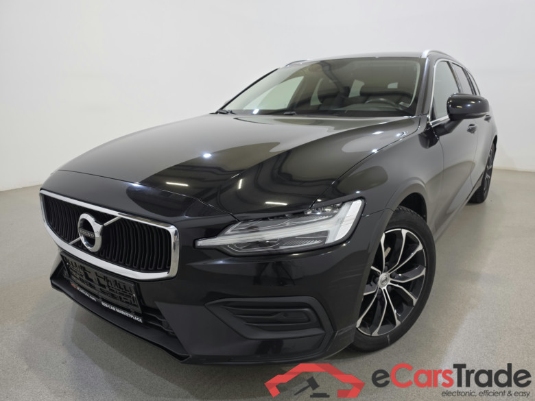 Volvo V60 2.0 D3 Momentum Pro LED-Xenon Virtual ACC Navi 1/2 Sport-Leather-Alcantara KeylessGo Camera Klima PDC ...