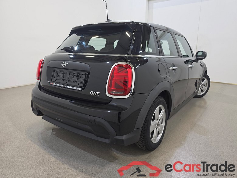 Mini One Facelift 1.5i LED-Xenon Navi KeylessGo Klima PDC ... #4