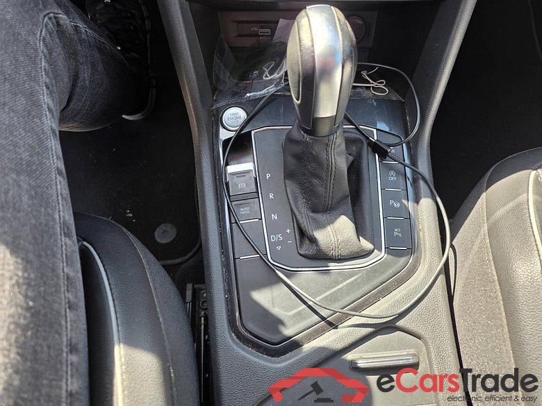 VOLKSWAGEN Tiguan Allspace Platinum 1.5 TSI ACT OPF 110 kW (150 ch) 7 vitesses DSG #3