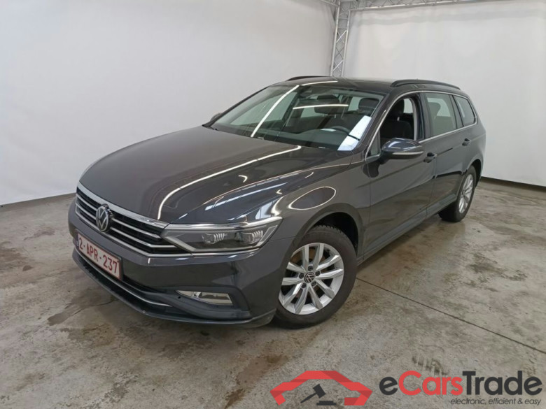 Volkswagen Passat Variant 2.0 TDI 90kW DSG Style Business 5d #1