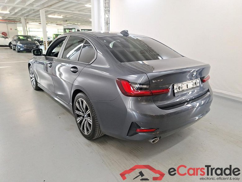 BMW 3 SERIES BERLINE 2.0 318DA (110KW) BERLINE #3