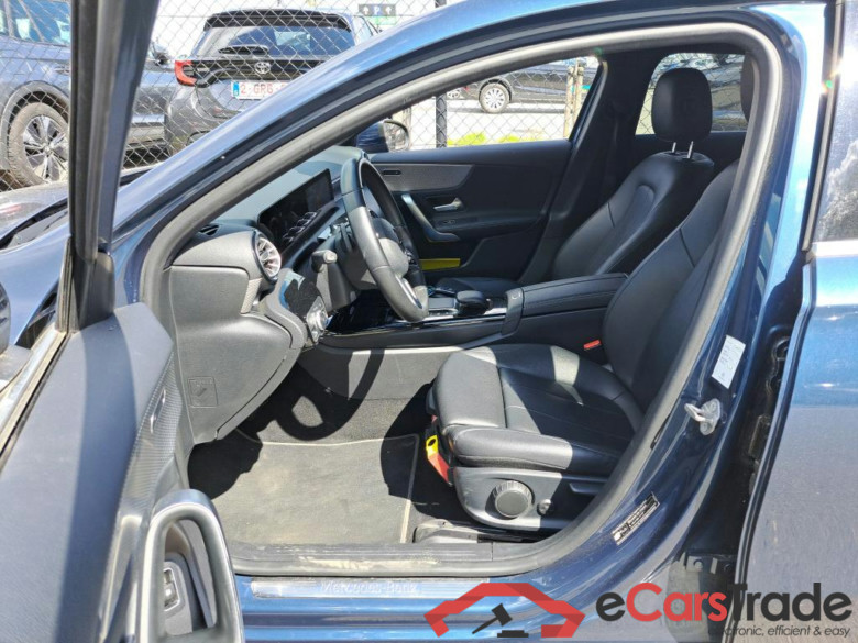 Mercedes A 250e Limo Plug-In Hybrid Aut. LED-Xenon Widescreen Ambient Distronic Navi Sport-Leather KeylessGo Camera Klima PDC ... #5