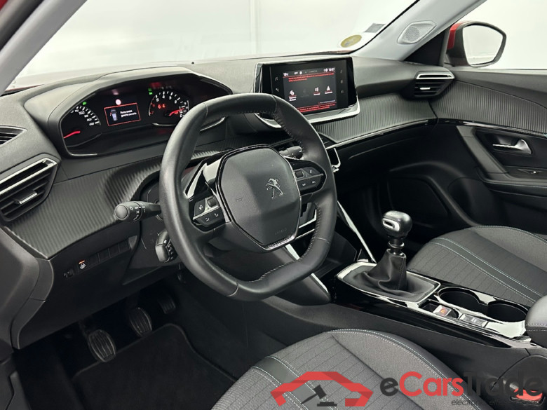 Peugeot 2008 Allure 1.5 BlueHDi 110 #6