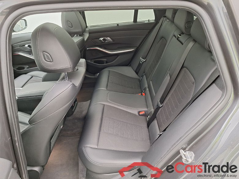 BMW, 3-serie Touring '18, BMW 3 Reeks Touring 318dA (110 kW) 5d #4