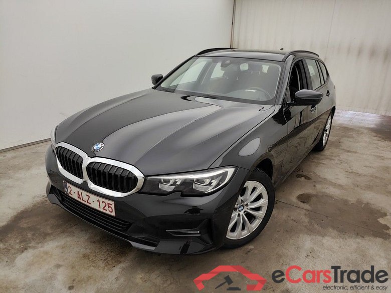 BMW 3 Reeks Touring 318dA (100 kW) 5d