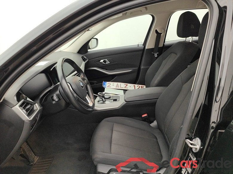 BMW 3 Reeks Touring 318dA (100 kW) 5d #3