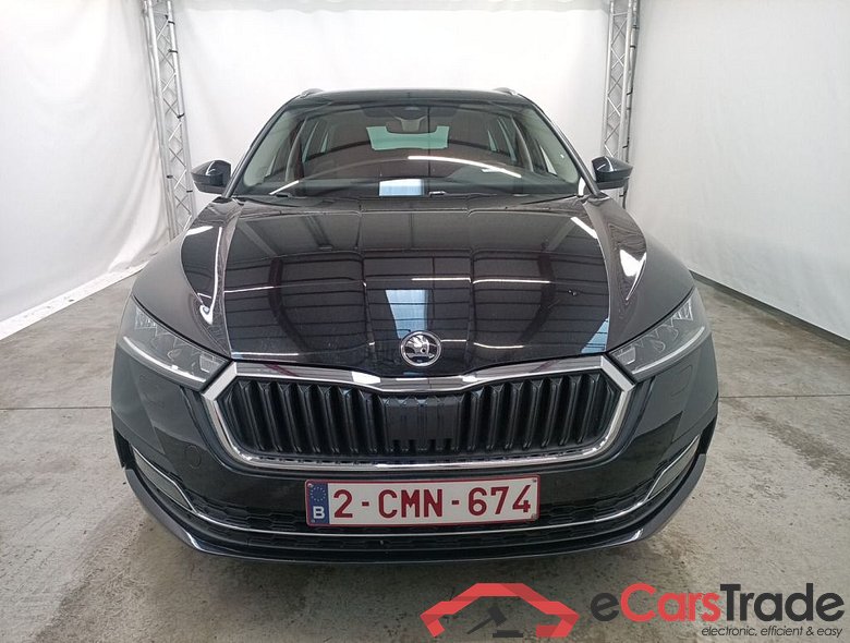 Skoda Octavia Combi 2.0 CRTDI 85kW DSG7 Clever 5d #5