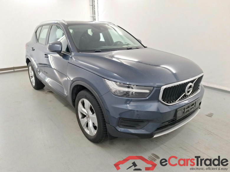 VOLVO XC40 1.5 T2 MOMENTUM PRO #2