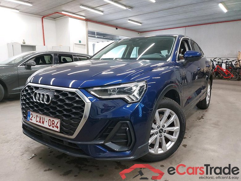 AUDI Q3 Sportback 1.4 45 TFSIe Plug-In Hybrid Aut. LED-Matrix Virtual ACC Navi leather Camera Klima PDC ... #1