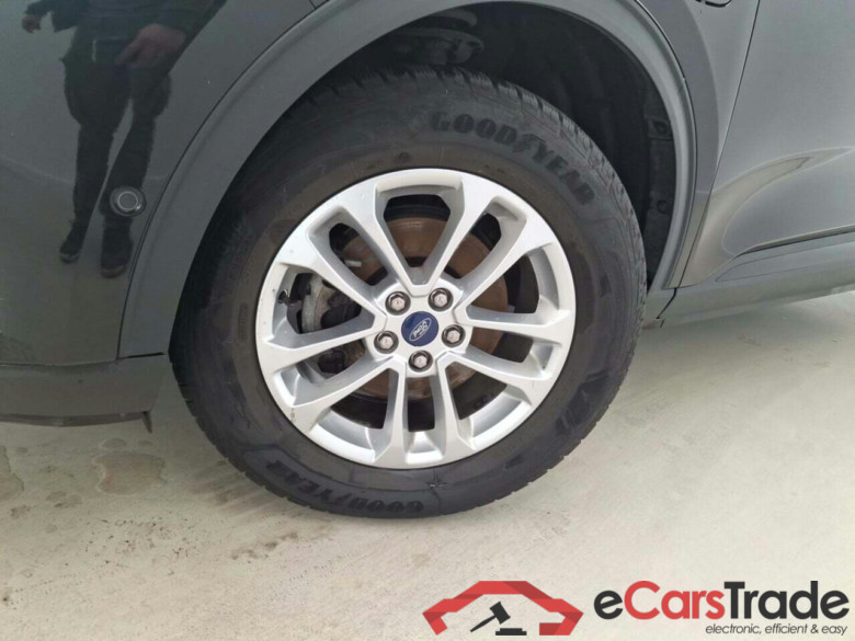 FORD KUGA 2.5 TITANIUM FHEV AUT #3