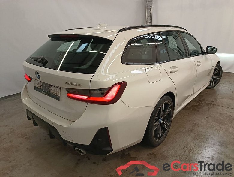 BMW 3 Reeks Touring 320e (150 kW) 5d #2