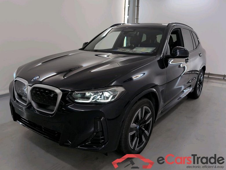 BMW IX3 80KWH AUTO