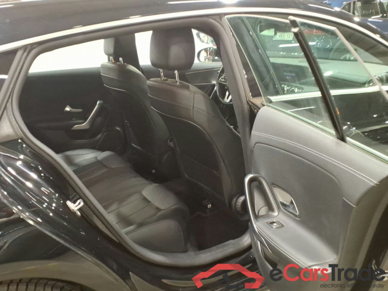 MERCEDES-BENZ CLA SHOOTING BRAKE 1.3 CLA 250 E BUSINESS SOLUTION DCT #4