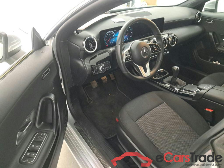 MERCEDES-BENZ CLA SHOOTING BRAKE 2.0 CLA 180 D ESSENTIAL LINE DCT SH BR #5
