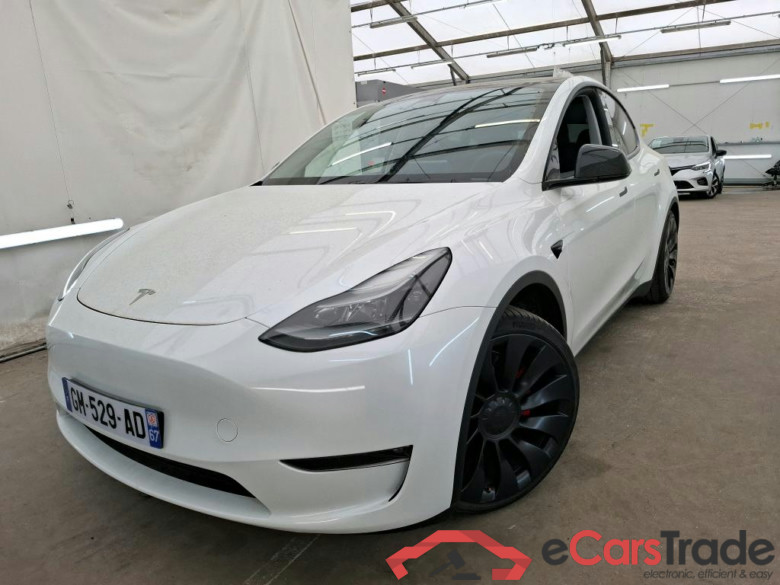 TESLA Model Y / 2020 / 5P / SUV Performance Dual Motor AWD #1