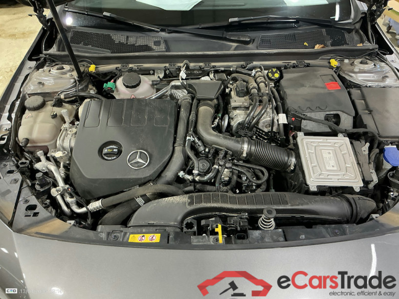 MERCEDES-BENZ CLA SHOOTING BRAKE 1.3 CLA 250 E BUSINESS SOLUTION DCT #6