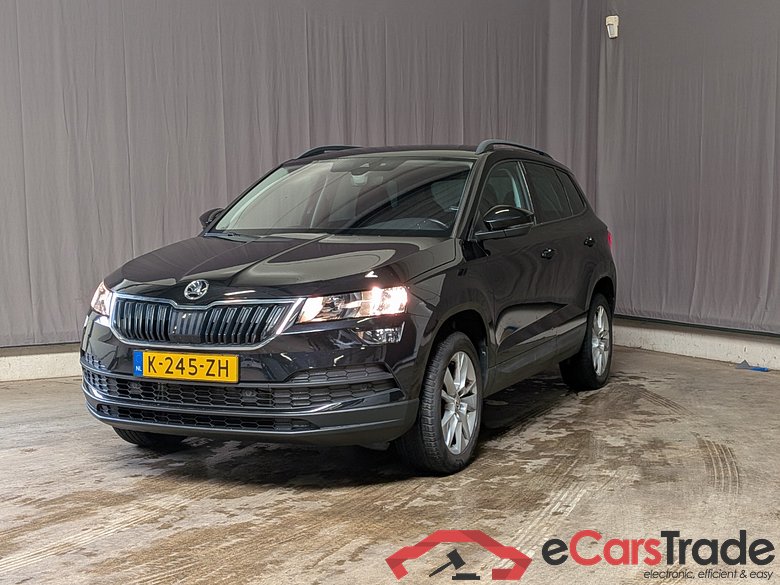 SKODA Karoq 1.5 TSI ACT Bus. Ed.