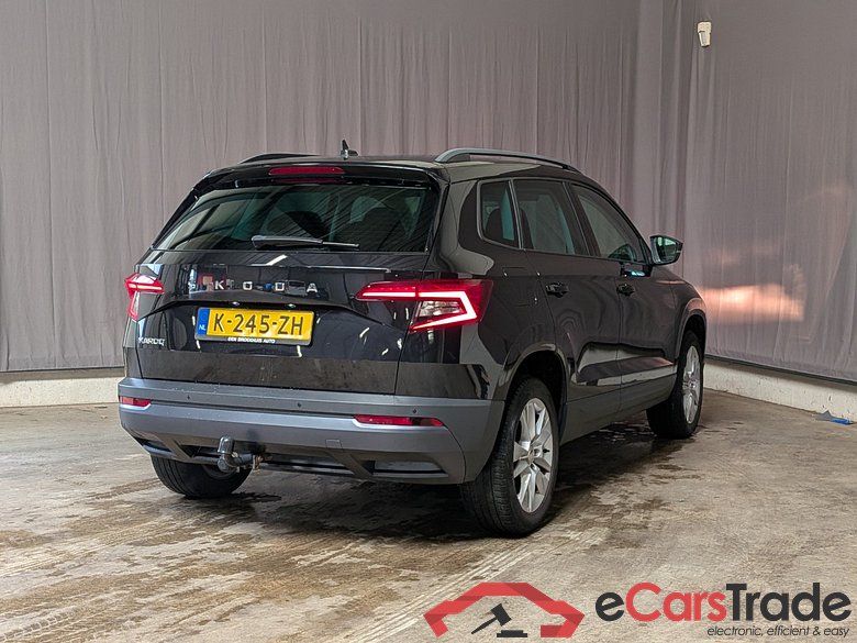 SKODA Karoq 1.5 TSI ACT Bus. Ed. #3