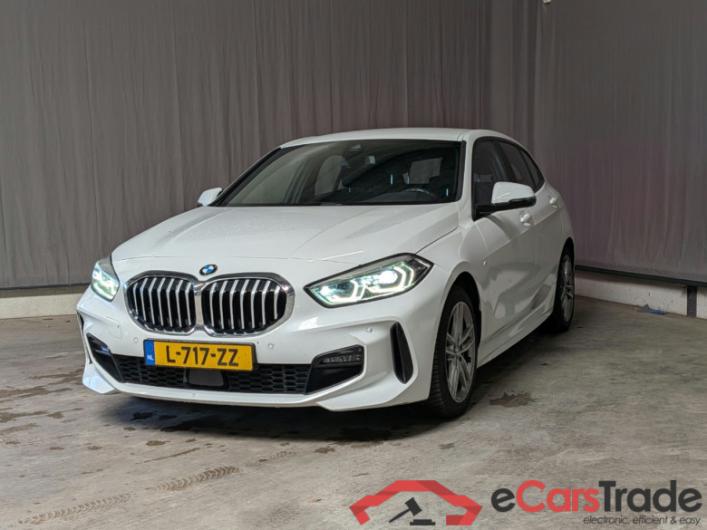 BMW 1-serie 118i Bns Edition #1