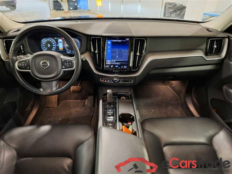 VOLVO XC60 / 2017 / 5P / SUV T6 PLUG-IN AWD AUTO RECHARGE INS. EXP #3