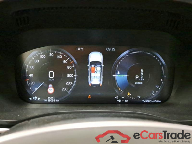 VOLVO XC60 / 2017 / 5P / SUV T6 PLUG-IN AWD AUTO RECHARGE INS. EXP #4