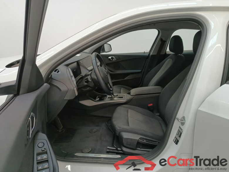 BMW 1 Reeks Hatch 118iA (100 kW) 5d #3