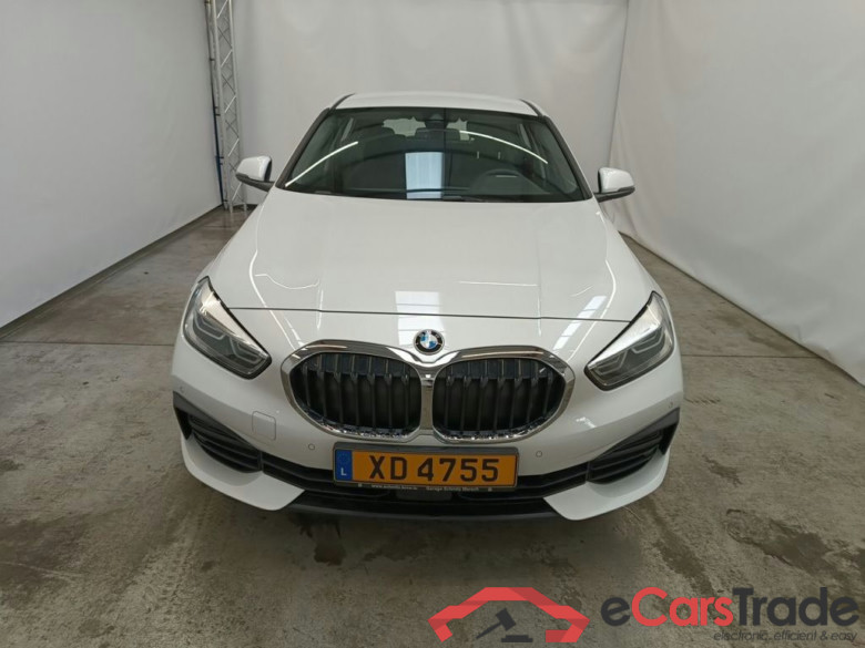BMW 1 Reeks Hatch 118iA (100 kW) 5d #5