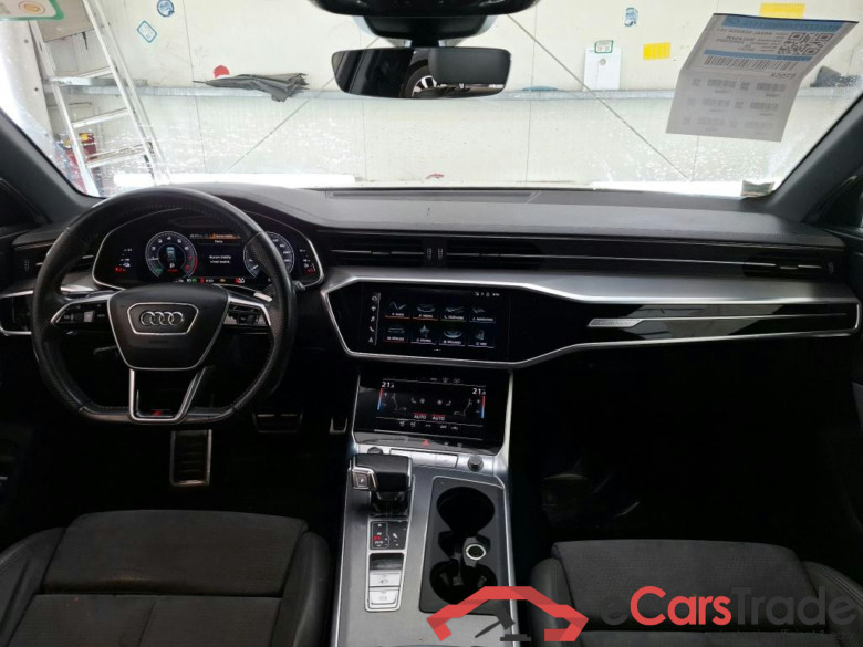 AUDI A6 Avant / 2018 / 5P / Break 55 TFSI e quattro S tronic 7 Compétition #5