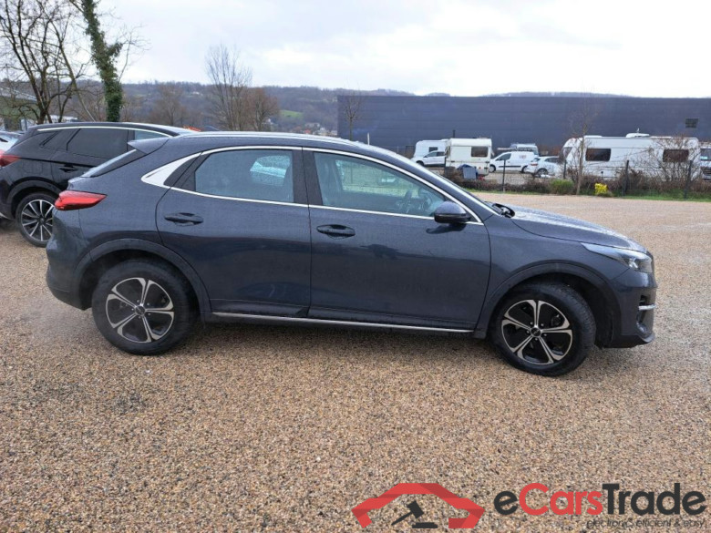 KIA XCeed / 2019 / 5P / Crossover 1.6 GDI ISG ISG PHEV ACTIVE BUS DCT6 #6