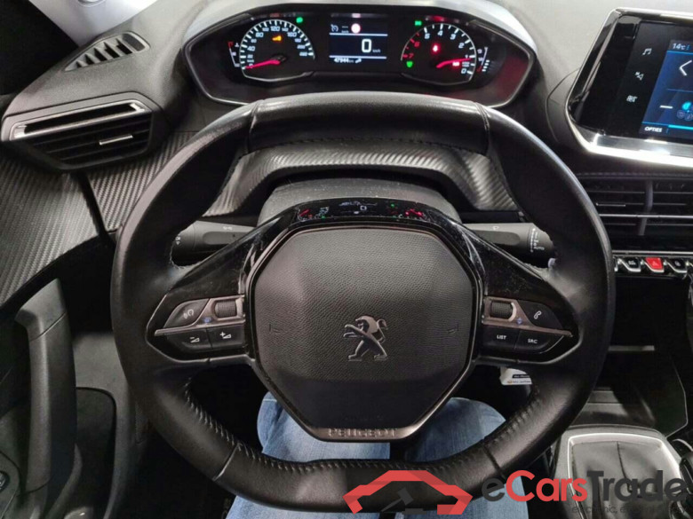 PEUGEOT 2008 1.2 PureTech Active #6