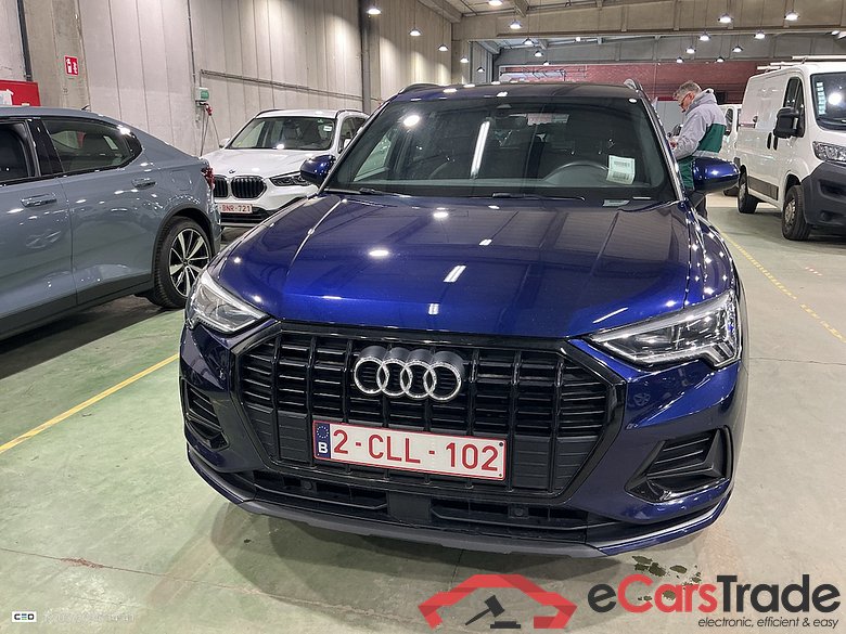AUDI Q3 2.0 35 TDI S TRONIC ADVANCED BUSINESS ED #2